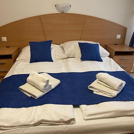 Amore Apartmanhaz Шіофок Екстер'єр фото