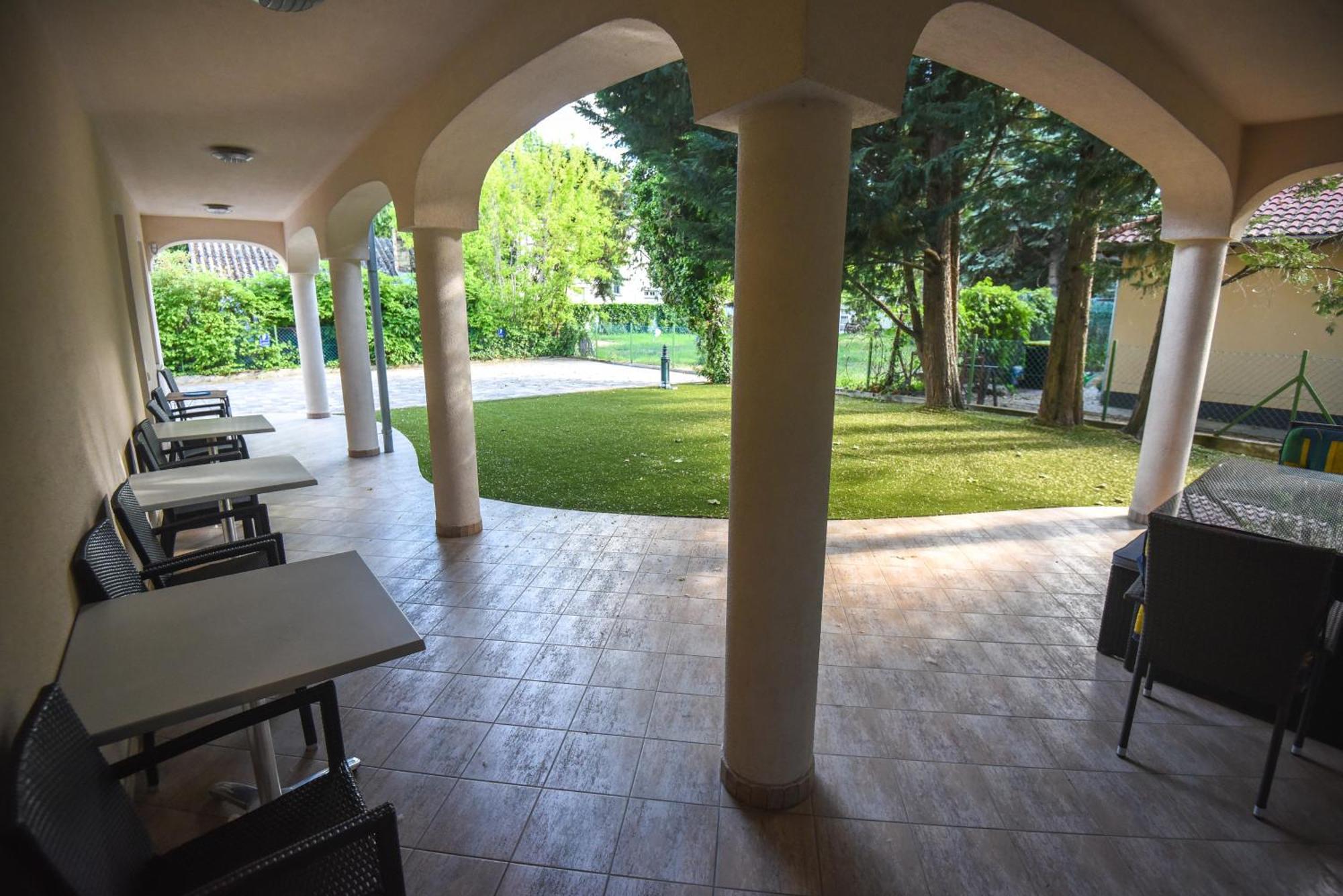 Amore Apartmanhaz Шіофок Екстер'єр фото